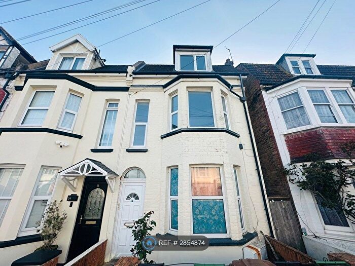 3 Bedroom Maisonette To Rent In Cornwall Road, Bexhill-On-Sea, TN39