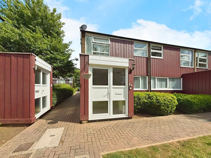 3 Bedroom End Of Terrace House For Sale In Millfield, New Ash Green, Longfield, DA3