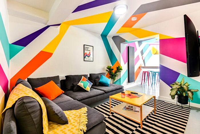 6 Bedroom House To Rent In Park Road, Brighton, BN1