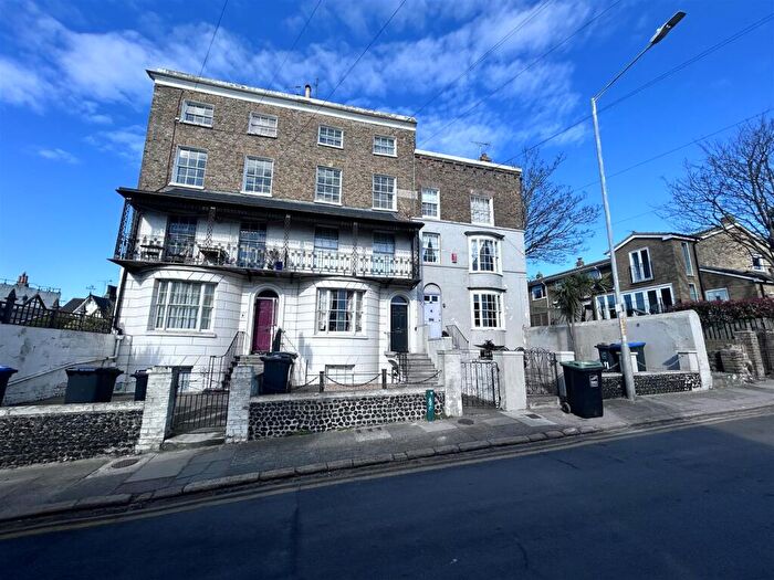 1 Bedroom Flat To Rent In Stone Road, Broadstairs, CT10