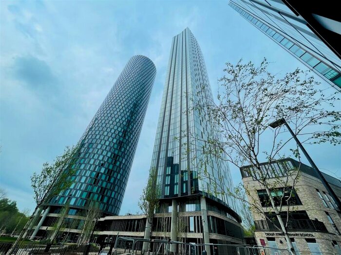 2 Bedroom Apartment To Rent In Blade, Silvercroft Street, Manchester, M15