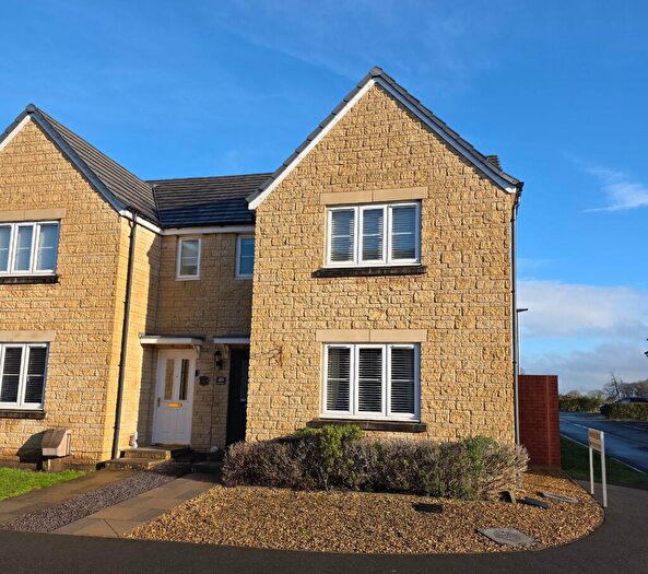 3 Bedroom Semi Detached House For Sale In Mascroft Road, Trowbridge, Wiltshire, BA14
