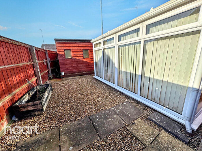 1 Bedroom Bungalow For Sale In Meadow Way, Wimblington, PE15