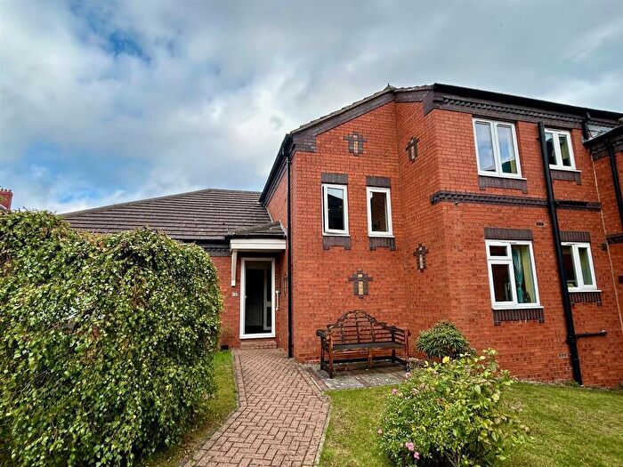 2 Bedroom Flat To Rent In Ackworth Street, Scarborough, YO12