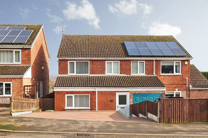 3 Bedroom Semi Detached House For Sale In Hempshill Lane, Nottingham, Nottinghamshire, NG6