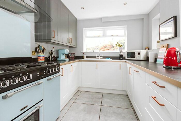 3 Bedroom Terraced House To Rent In Cumberland Grove, Montpelier, Bristol, BS6