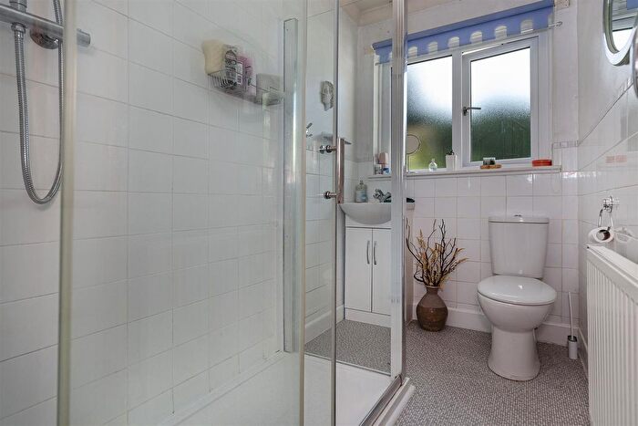 2 Bedroom Semi-Detached Bungalow For Sale In Back Lane, Queensbury, Bradford, BD13