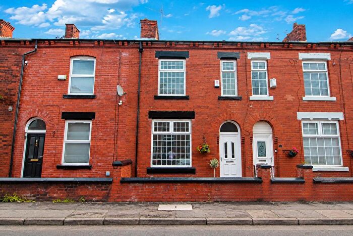 3 Bedroom Terraced House For Sale In Robert Street, Failsworth, Manchester, M35
