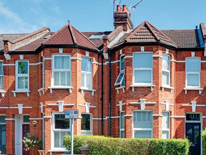 4 Bedroom Terraced House To Rent In Olive Road, Gladstone Park, NW2