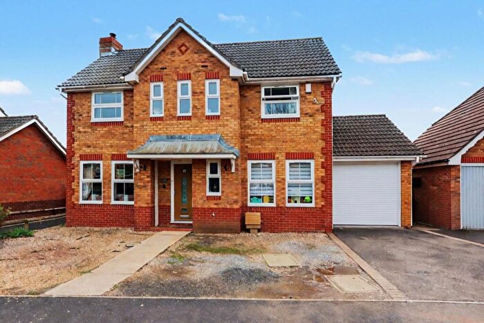 3 Bedroom Detached House For Sale In Boundary Way, Glastonbury, BA6