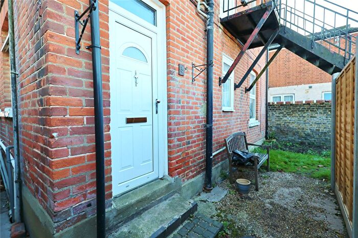 Studio For Sale In Maybury Road, Woking, Surrey, GU21