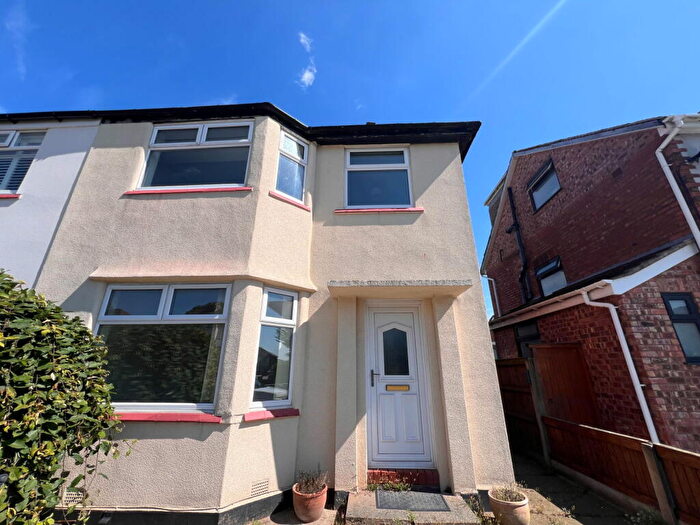 3 Bedroom Semi-Detached House To Rent In Glenpark Drive, Southport, PR9