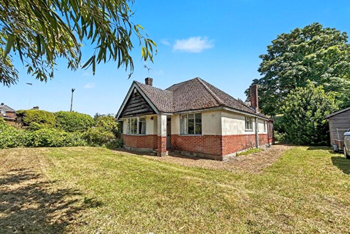 3 Bedroom Detached Bungalow For Sale In Ferndown, BH12