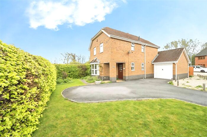 4 Bedroom Detached House For Sale In Elsham Way, Swindon, Wiltshire, SN25