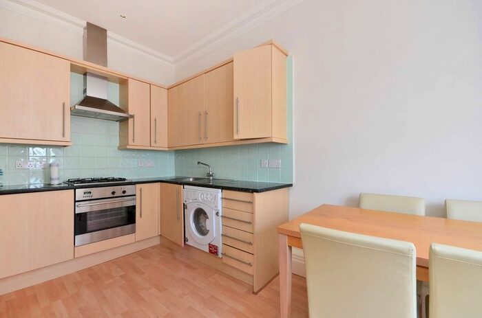 1 Bedroom Flat To Rent In Queens Gate Terrace, South Kensington, London, SW7
