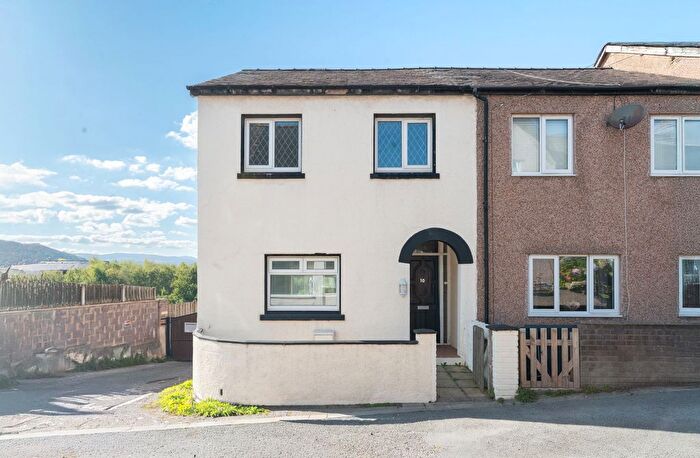 3 Bedroom End Of Terrace House For Sale In Stanley Oak Road, Llandudno Junction, LL31
