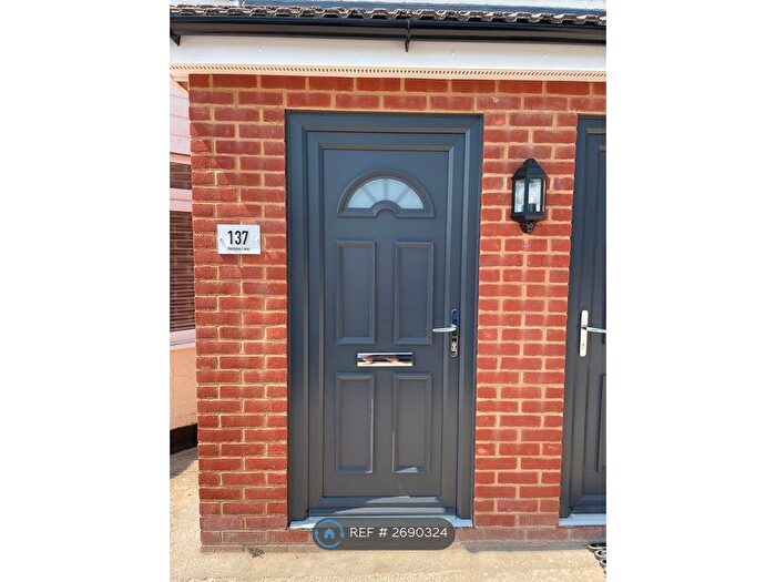 1 Bedroom Flat To Rent In Hampton Lane, Blackfield, Southampton, SO45