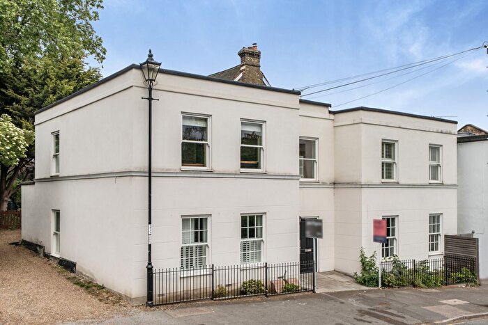 1 Bedroom Flat For Sale In Brandram Road, London, SE13