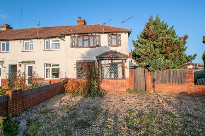 3 Bedroom Semi-Detached House To Rent In Burns Road, Eastleigh, SO50