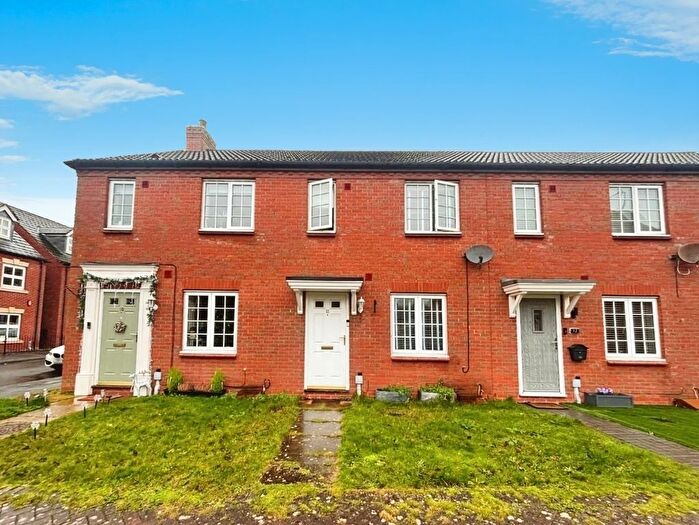 2 Bedroom Property To Rent In Rogerson Road, Fradley, WS13