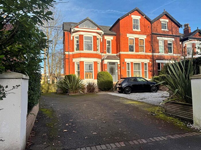 2 Bedroom Apartment To Rent In Flat Hamstead House, Wilbraham Road, Chorlton, M21