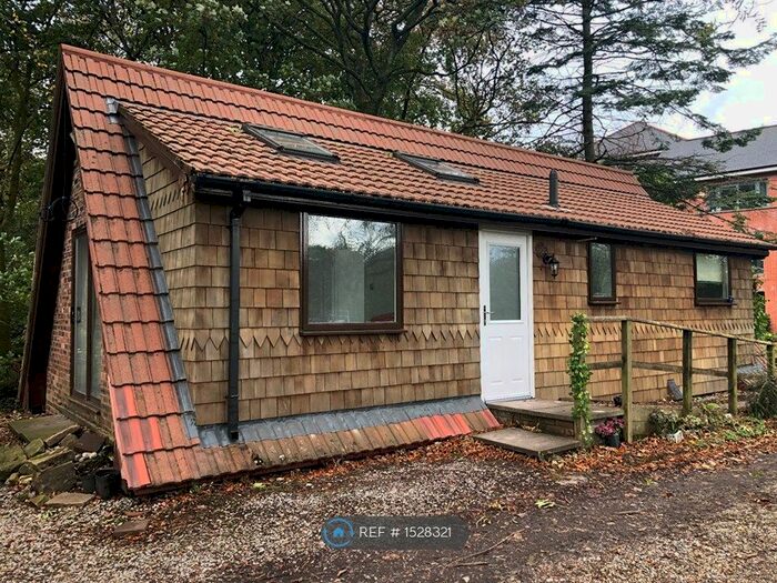 2 Bedroom Bungalow To Rent In Chorley New Road, Bolton, BL1