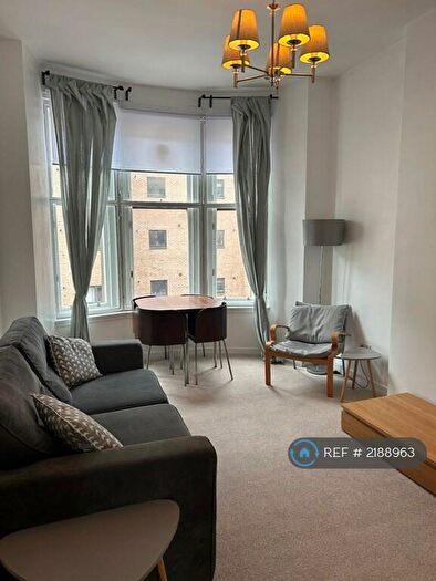 2 Bedroom Flat To Rent In Pollokshaws Road, Glasgow, G41