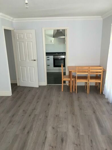 1 Bedroom Flat To Rent In Albert Road, London, E16