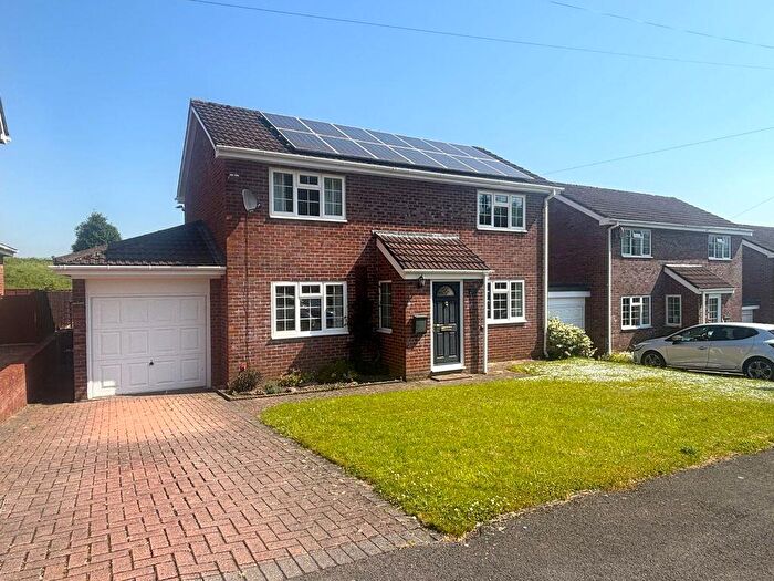 4 Bedroom Detached House For Sale In Malford Grove, Gilwern, Abergavenny, NP7