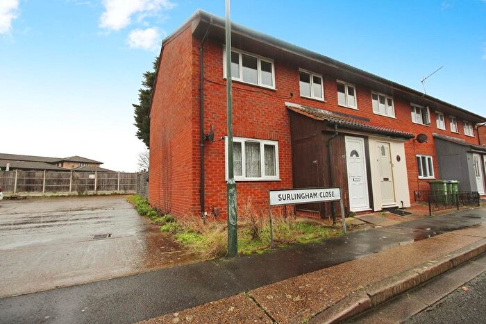 3 Bedroom Property For Sale In Surlingham Close, London, SE28