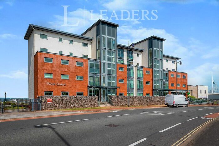 2 Bedroom Flat To Rent In Rope Quays, Gosport, PO12