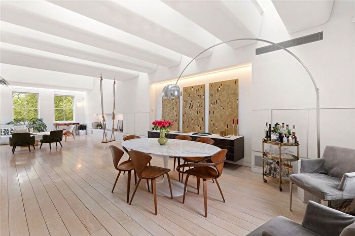 3 Bedroom Flat For Sale In Courtfield Gardens, London, SW5