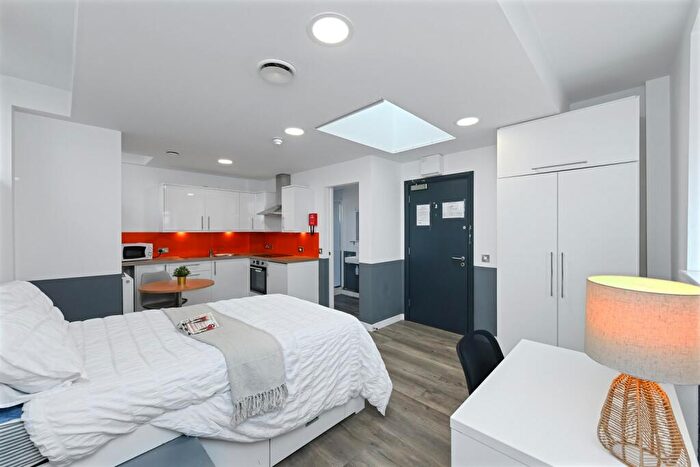 1 Bedroom Apartment To Rent In The Junction, NG1