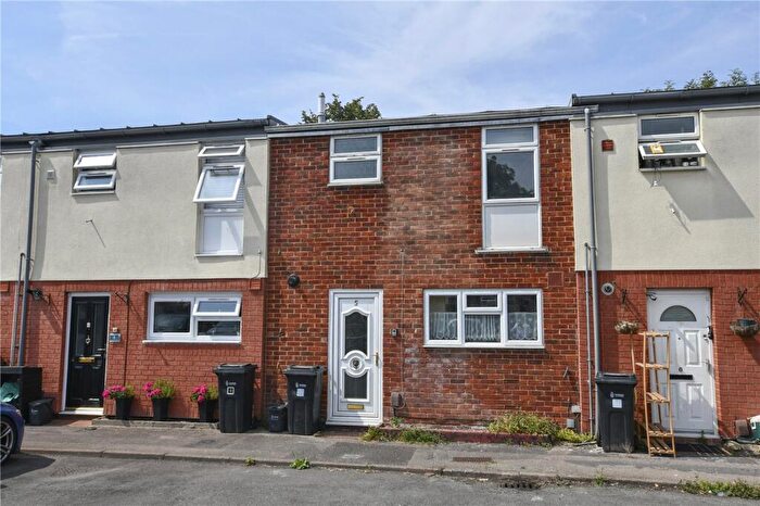3 Bedroom Terraced House For Sale In Bayley Court, Winnersh, Wokingham, Berkshire, RG41