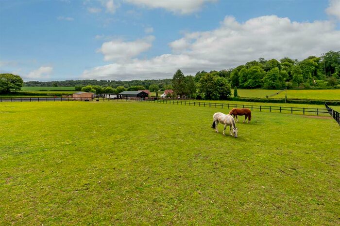 5 Bedroom Detached House For Sale In Bishops Waltham, Hampshire, SO32