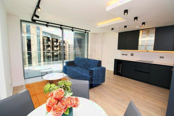 1 Bedroom Apartment To Rent In Valencia Tower, EC1V