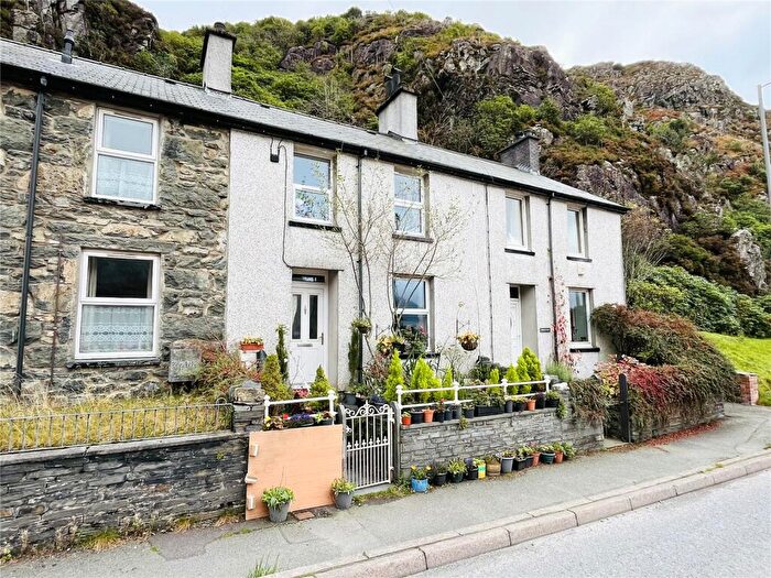 2 Bedroom Terraced House For Sale In Parrys Terrace, Rhiwbryfdir, Blaenau Ffestiniog, Gwynedd, LL41