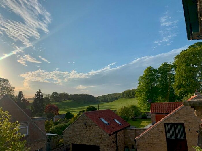 3 Bedroom Cottage For Sale In High Street, Brompton-By-Sawdon, Scarborough, YO13