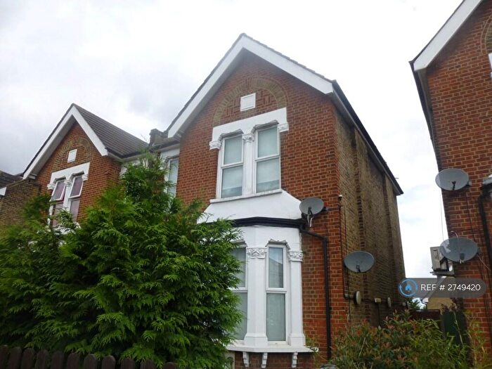 2 Bedroom Flat To Rent In Brigstock Road, Thornton Heath, CR7