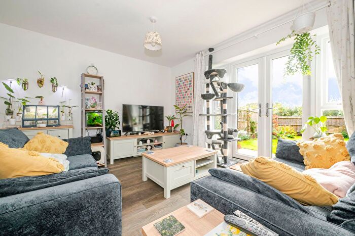 2 Bedroom Detached House For Sale In The Hedgerows, Horam, TN21