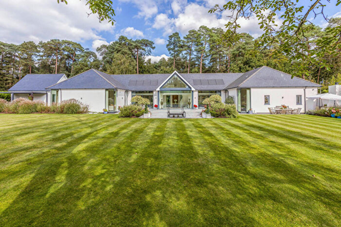 6 Bedroom Detached House For Sale In Eglinton Road Rushmoor, Nr Tilford Farnham, GU10