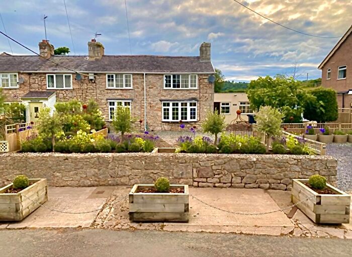 4 Bedroom End Of Terrace House For Sale In Glanwydden, Llandudno Junction, Conwy, LL31