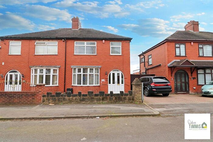 3 Bedroom Semi-Detached House For Sale In Scott Road, Little Chell, Stoke-On-Trent, ST6