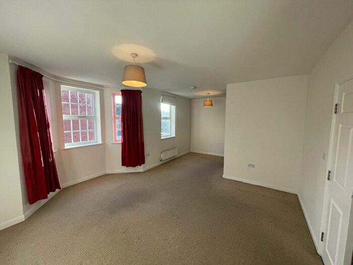 2 Bedroom Apartment To Rent In St. Peters Way, Stratford-upon-Avon, CV37