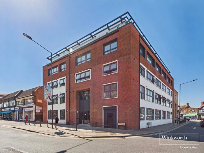 1 Bedroom Apartment For Sale In Empire Way, Wembley, Middlesex, HA9