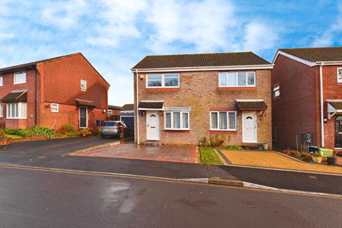 3 Bedroom Semi-Detached House To Rent In Runnymede, Fareham, PO15