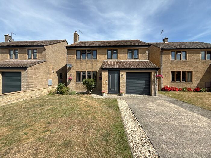 4 Bedroom Detached House For Sale In Lavers Oak, Martock, Somerset, TA12