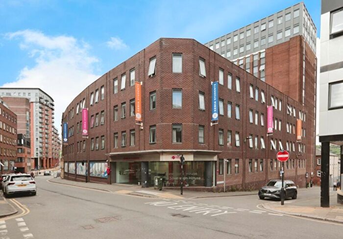 1 Bedroom Flat For Sale In Apartment New Bank House, Queen Street, Sheffield, South Yorkshire, S1