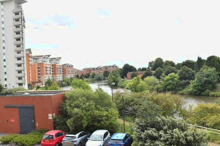 1 Bedroom Flat To Rent In Overstone Court, Cardiff Bay, CF10