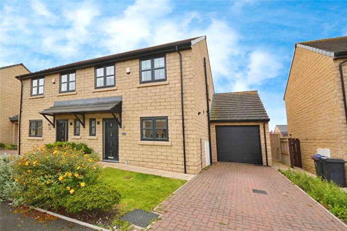 3 Bedroom Semi-Detached House For Sale In Potters Meadow, Workington, Cumbria, CA14